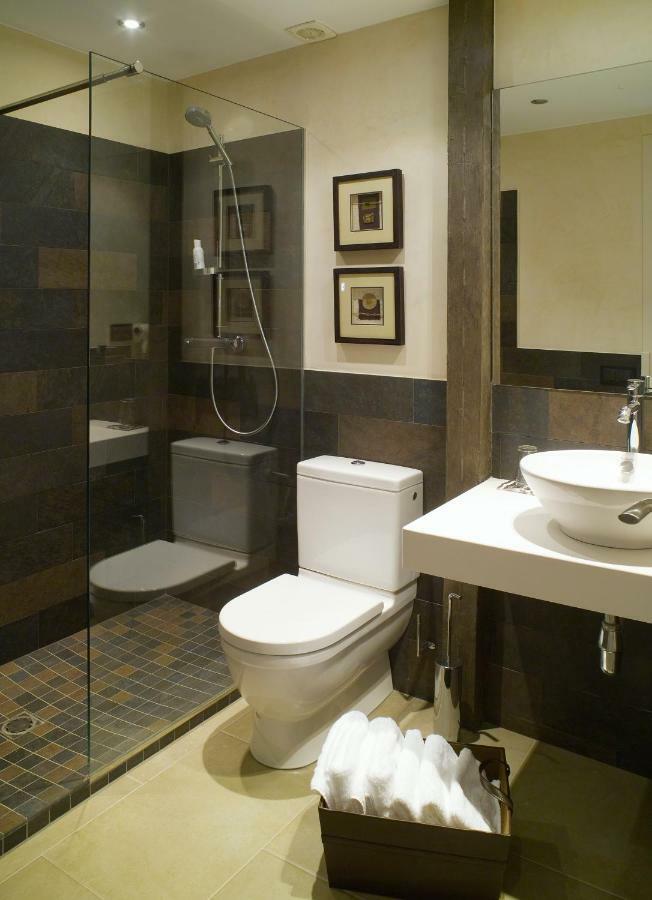 Hotel Calabria La Garriga Zewnętrze zdjęcie