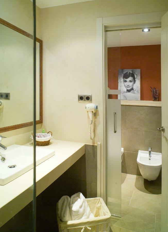 Hotel Calabria La Garriga Zewnętrze zdjęcie