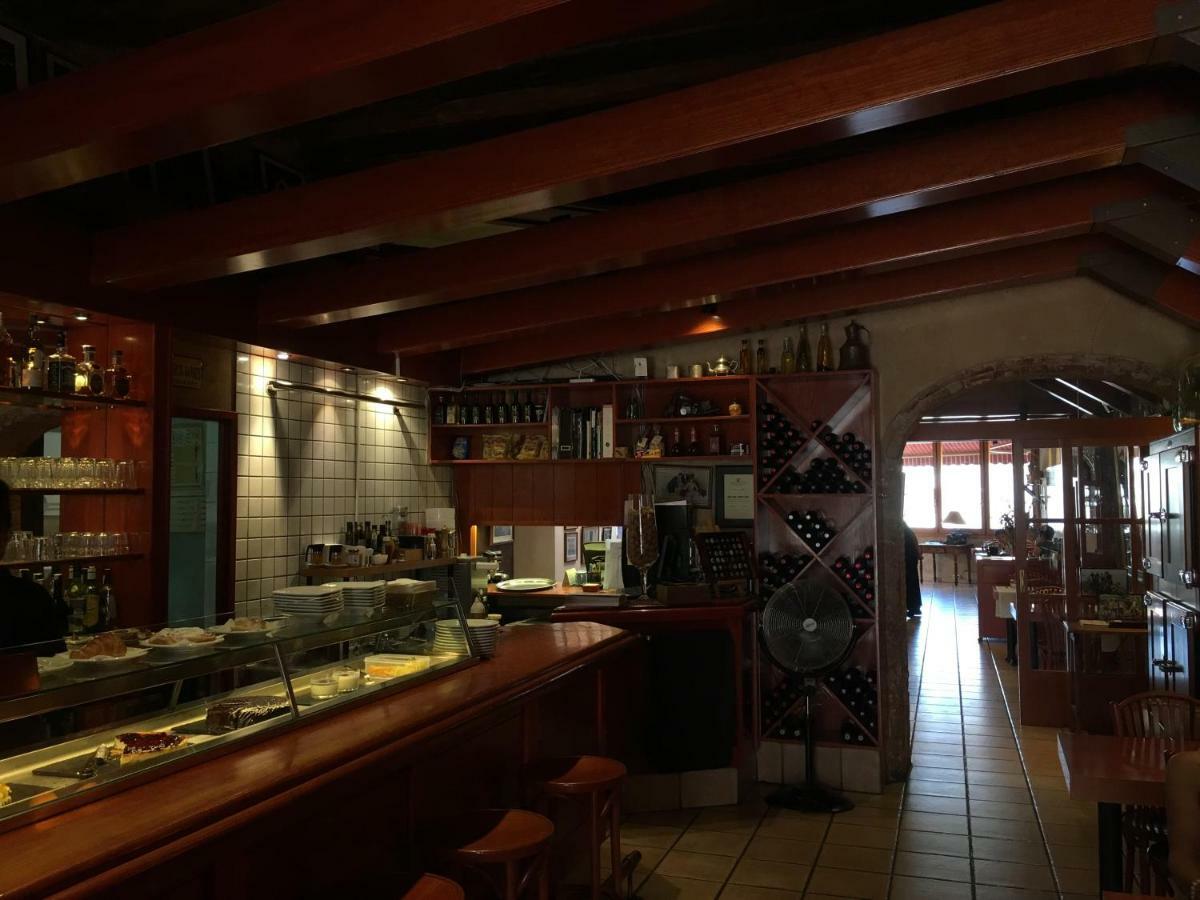Hotel Calabria La Garriga Zewnętrze zdjęcie