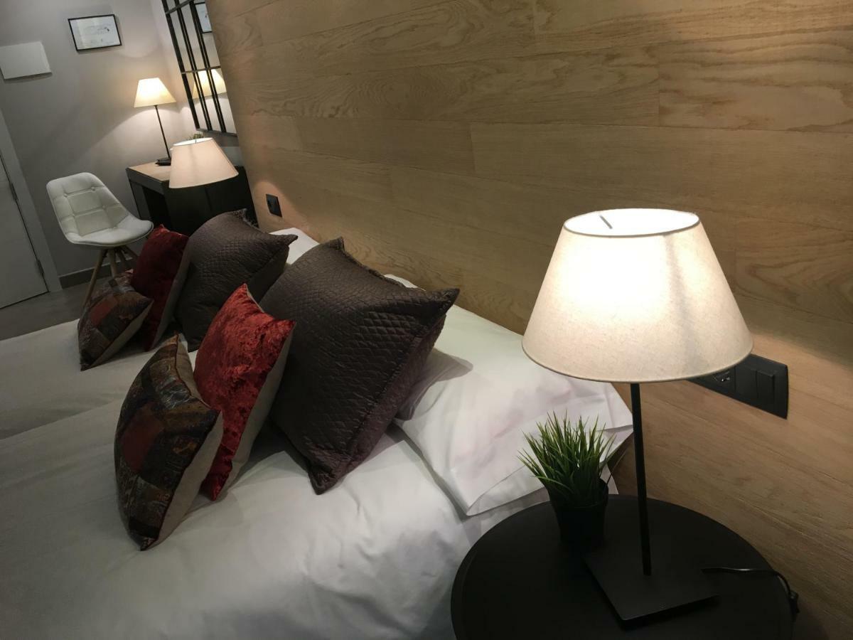 Hotel Calabria La Garriga Zewnętrze zdjęcie