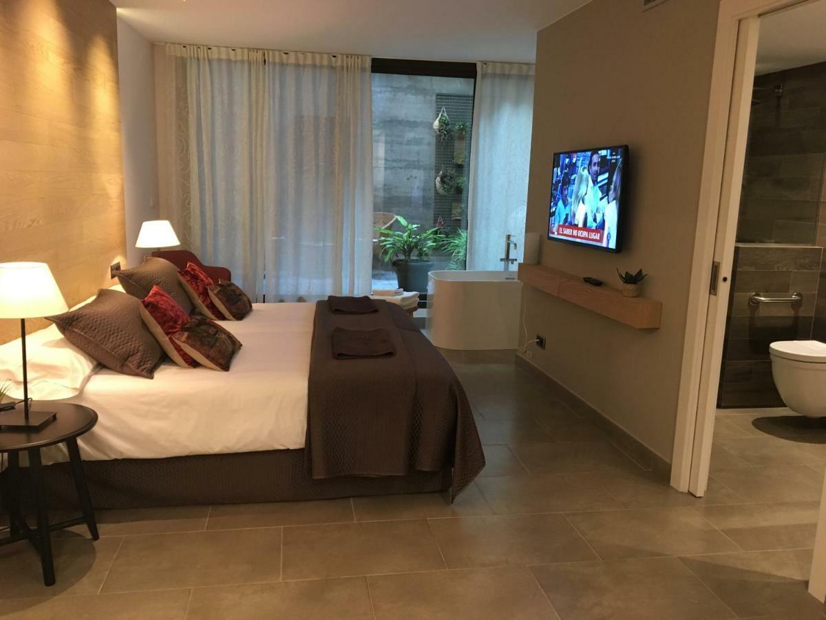 Hotel Calabria La Garriga Zewnętrze zdjęcie